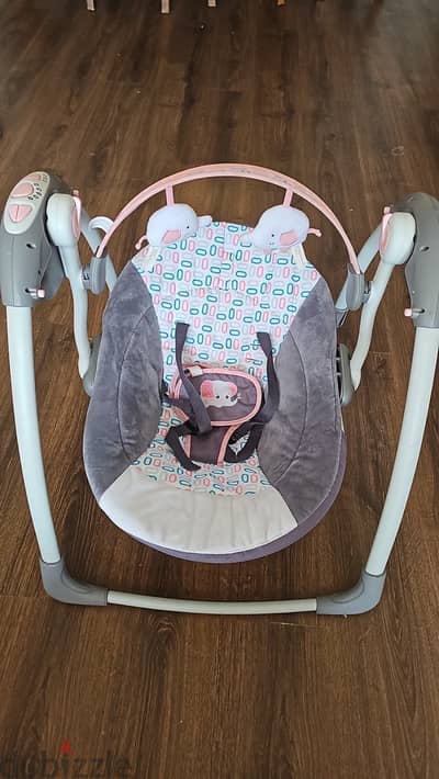 Baby swing