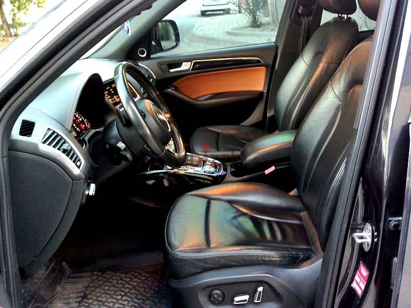Audi Q5 Full Option Well Maintained SUV Very Reasonable Price For Sale 11