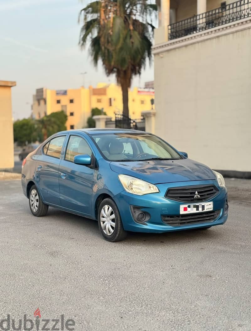 MITSUBISHI ATTRAGE 2019