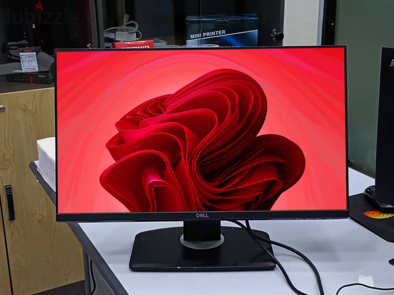 Dell P2419H 24” Full HD IPS Monitor – BD 30 Only! 1