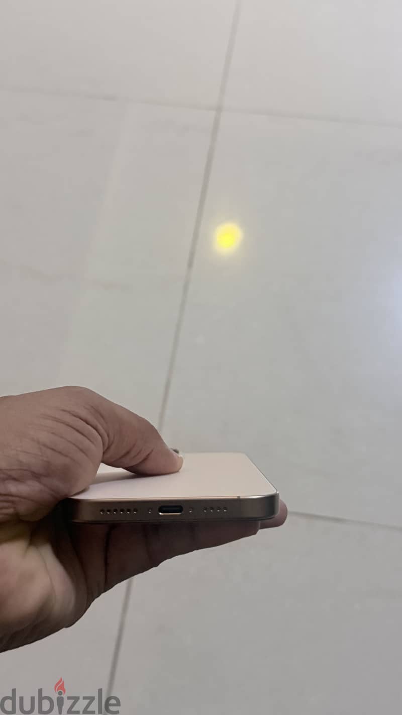 Apple - iPhone 16 Pro Max 3