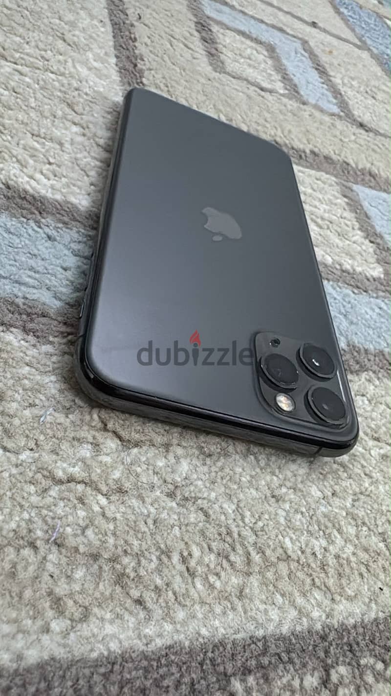 آبل - آيفون 11 برو ماكس { 32228116 } watsap 1