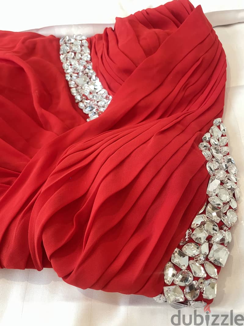 Red drees 2