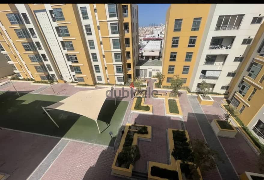 Flat for sale in isa town danat al madina mazaya accepted 1