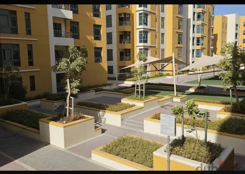 Flat for sale in isa town danat al madina mazaya accepted 3