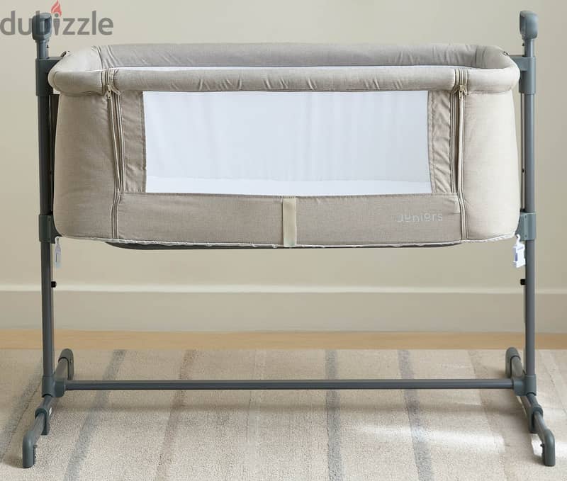 Juniors Baby Bassinet for sale. Excellent condition! 2