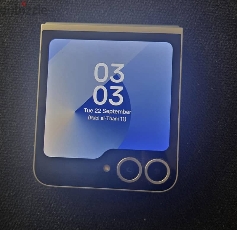 Samsung Z Flip 6 1