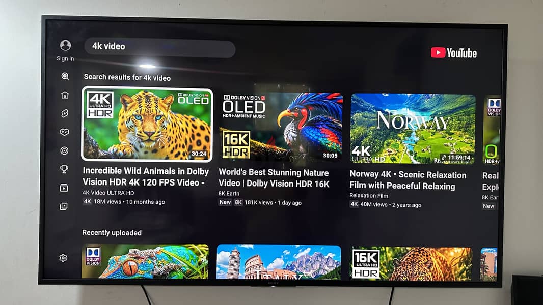 65" inch sony Bravia smart 4k UHD ( call or whatsp 37353503 1