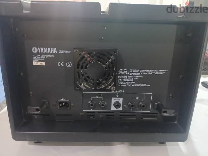 YAMAHA EMX88s Powerd Mixer 2