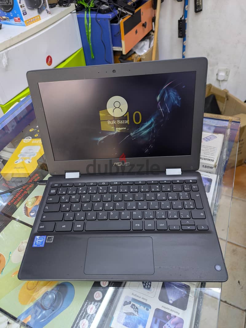 Asus Touch Screen Chromebook with Window 32GB SSD 4GB Ram 4