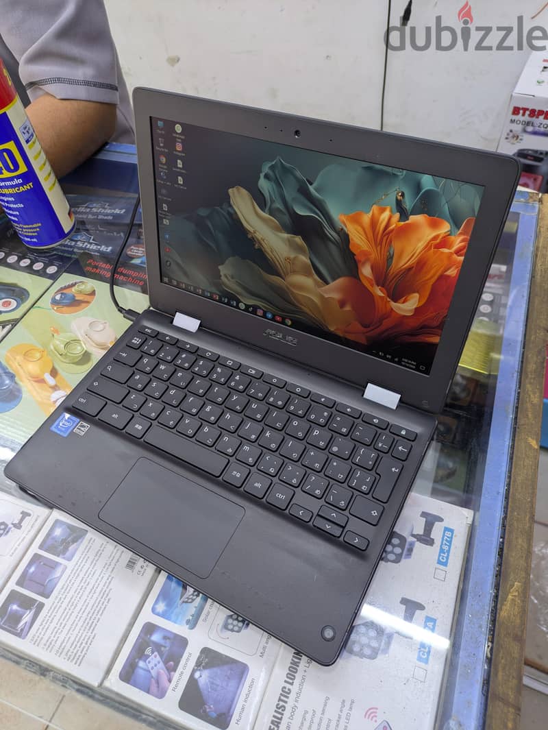 Asus Touch Screen Chromebook with Window 32GB SSD 4GB Ram 7