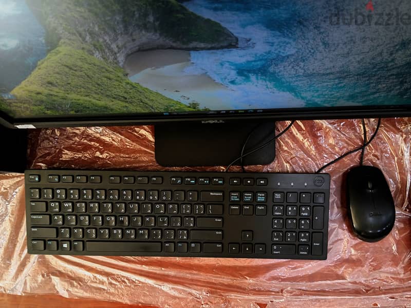 Intel Core i7 DDR4 8GB/256GB SSD 22’’inch Monitor Full HD Price 98 BD 4