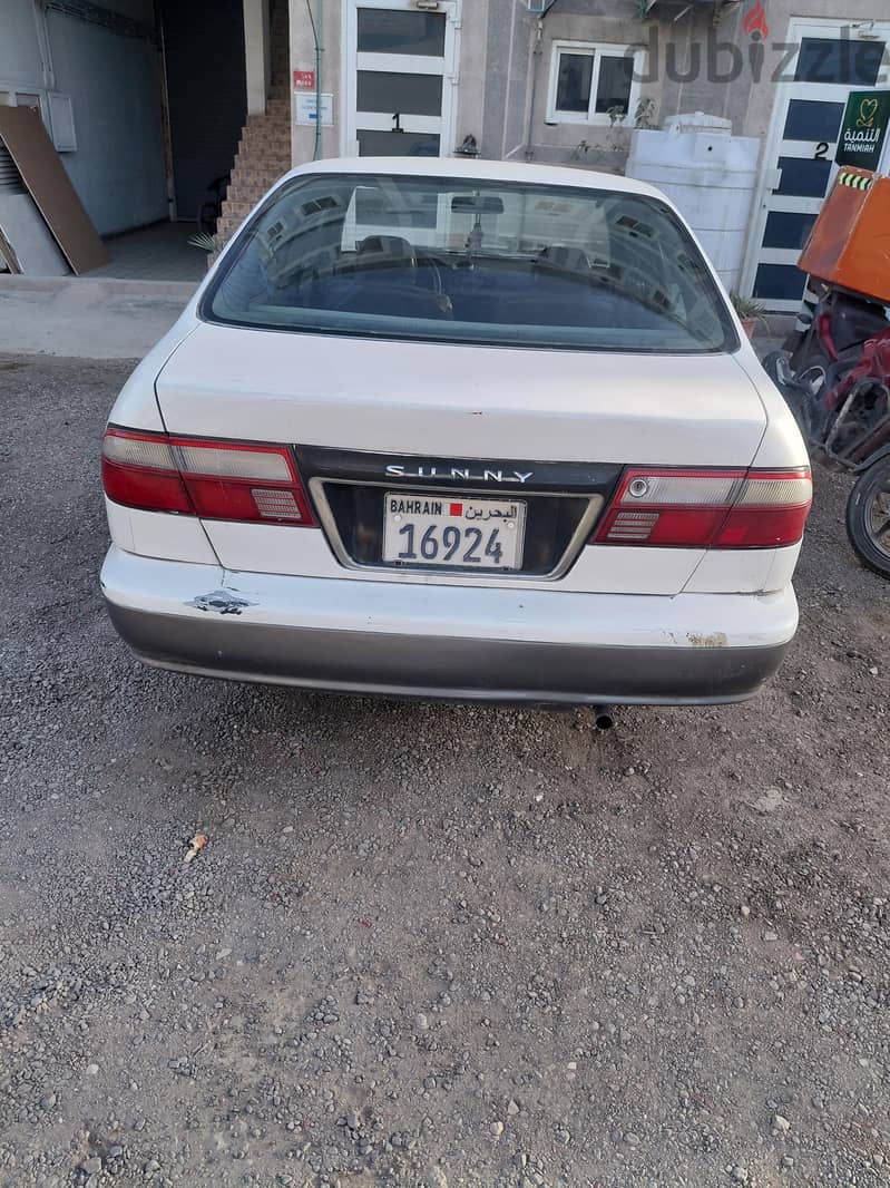 Nissan Sunny 1999 4