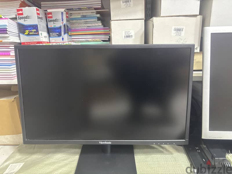 Sale one one pcs 4