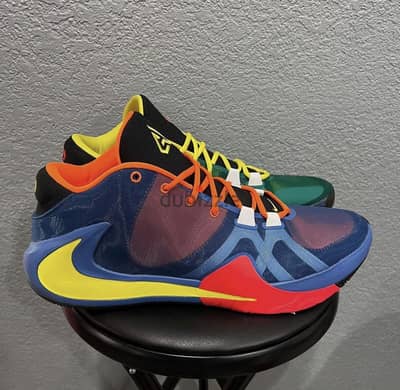 Giannis Nike Zoom Freak 1 size 42.5 Basketball Shoes