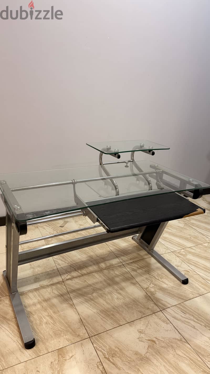 Office desk for sale 4