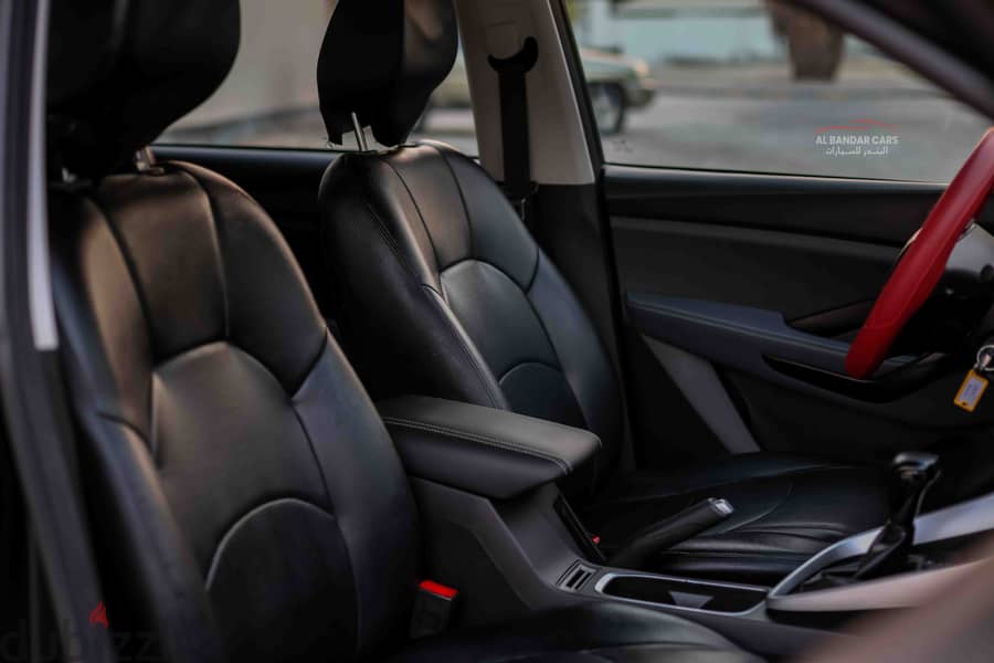 Chevrolet Captiva 2021 Black | 7-Seater | Zero Accident | Bahrain Spec 14