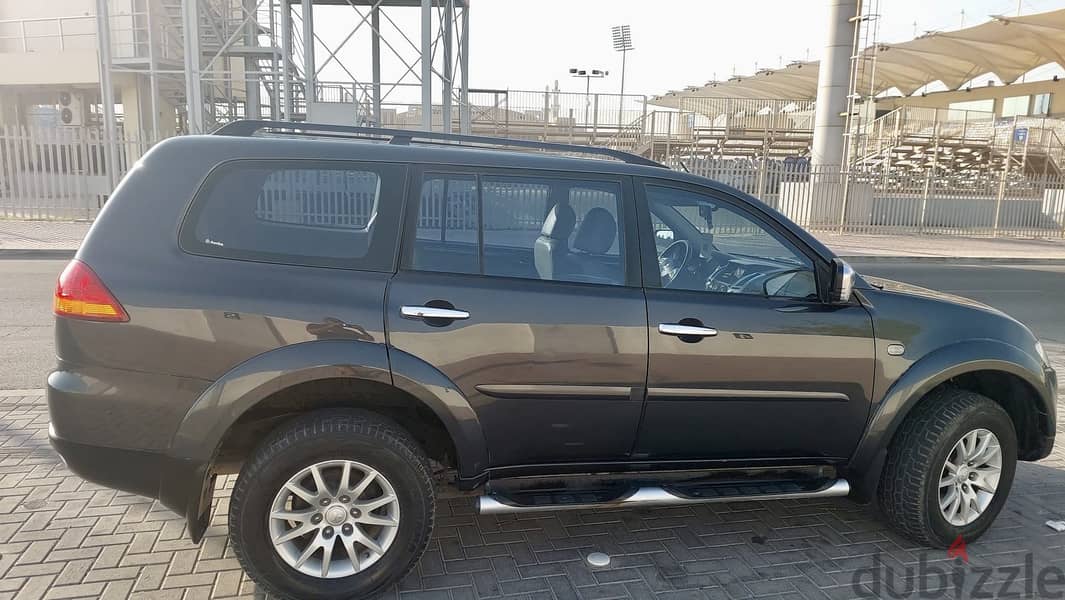 Mitsubishi Pajero Sport 2009 3