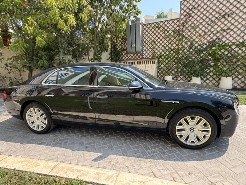 Bentley FLYING SPUR 2014 4