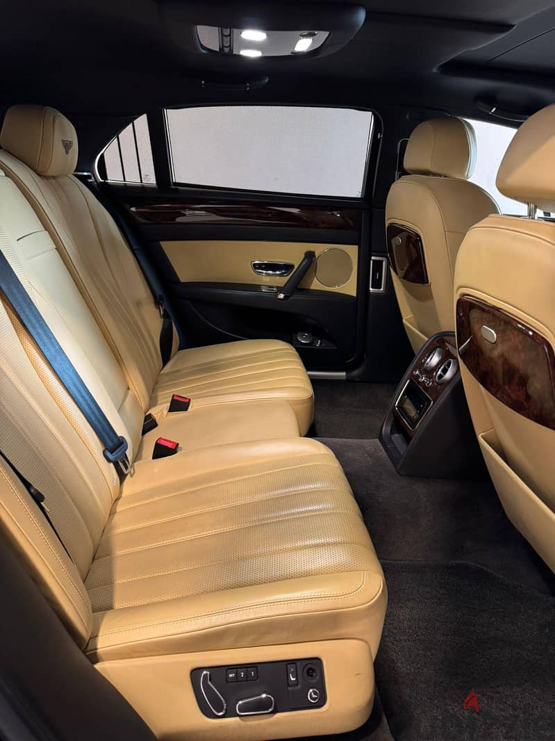 Bentley FLYING SPUR 2014 5