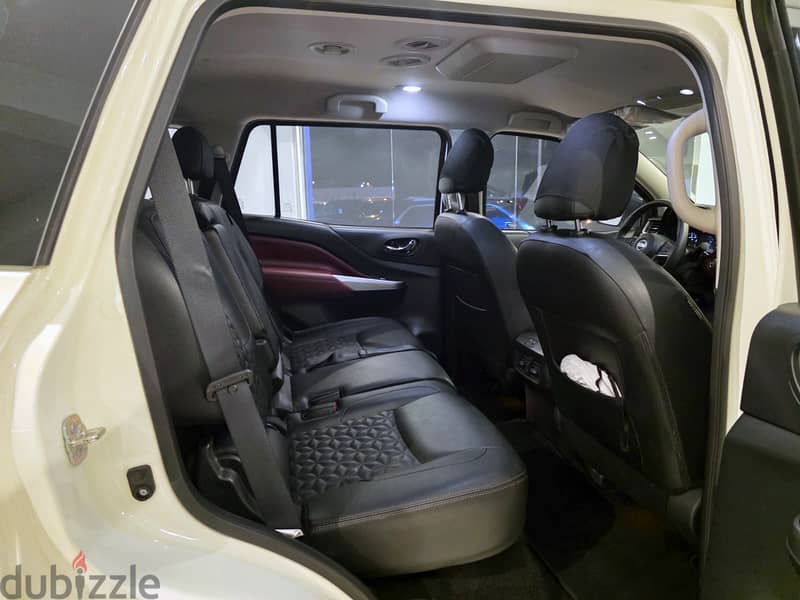 Nissan Xterra Platinium 2023 9