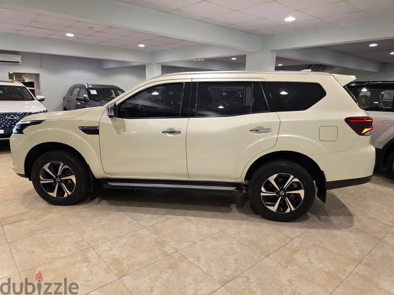 Nissan Xterra Platinium 2023 15
