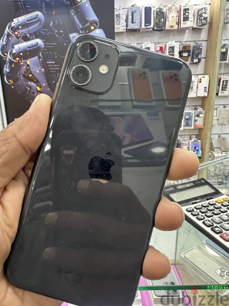 Apple - iPhone 11 5