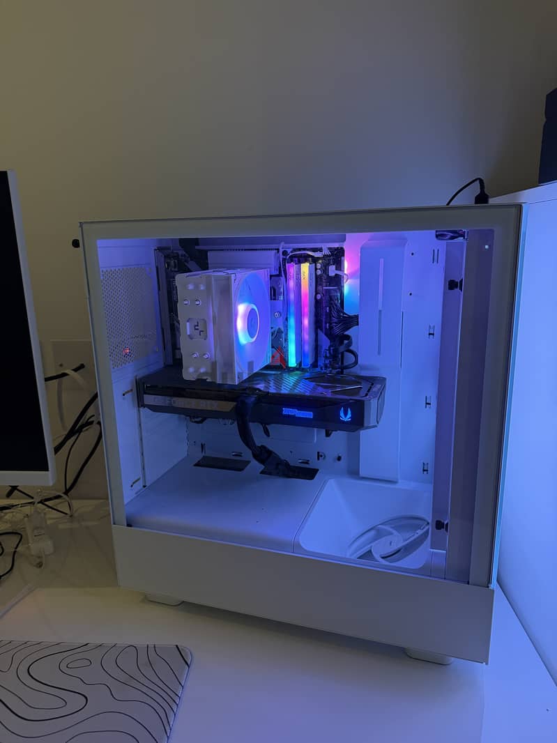 Like New Gaming PC - Latest Build Great Deal 5