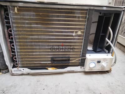 1.5ton window AC for sale good condition good working with fixing