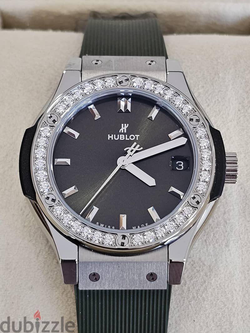 Hublot Ladies Classic Fusion 33mm Green Dial Factory Diamonds New 3