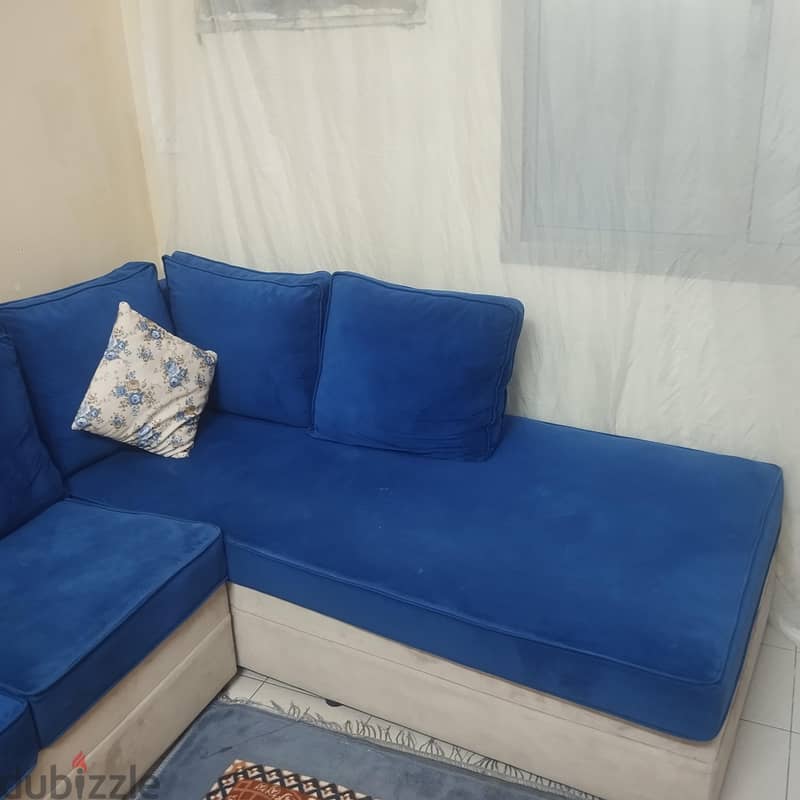 sofa. 5