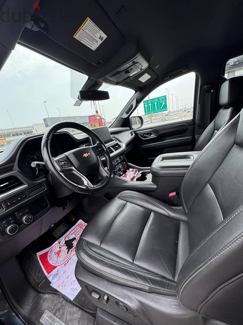 Chevrolet Tahoe 2021 gREY 4
