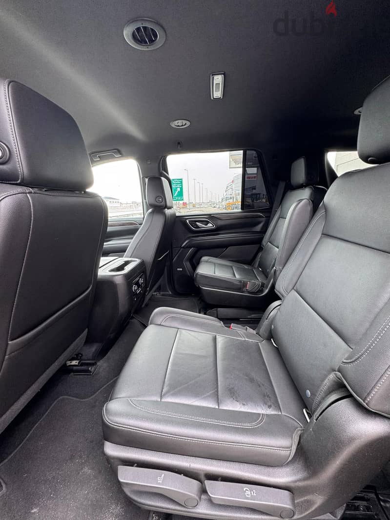 Chevrolet Tahoe 2021 gREY 5