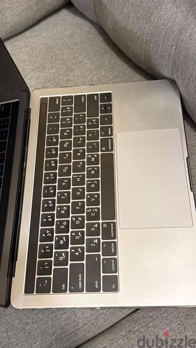 Intel Core i5, 8GB RAM, 256GB SSD 2016 A1706 13.3 Inch