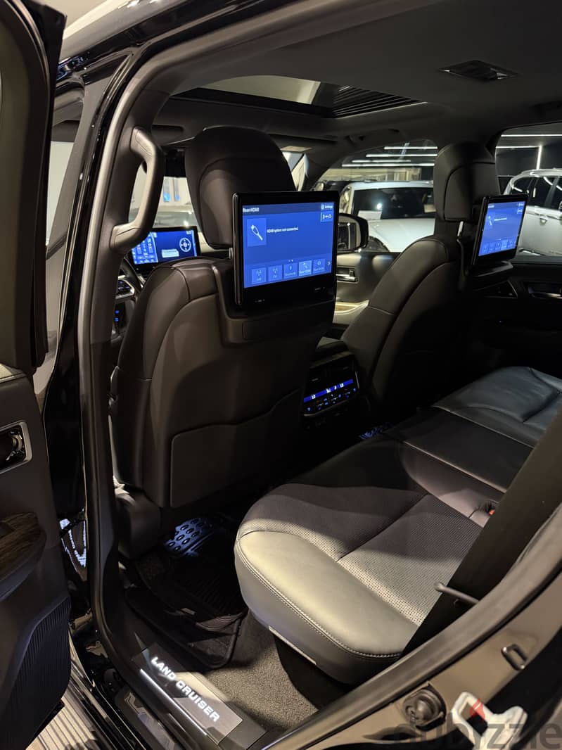 Toyota Land Cruiser 2024 5
