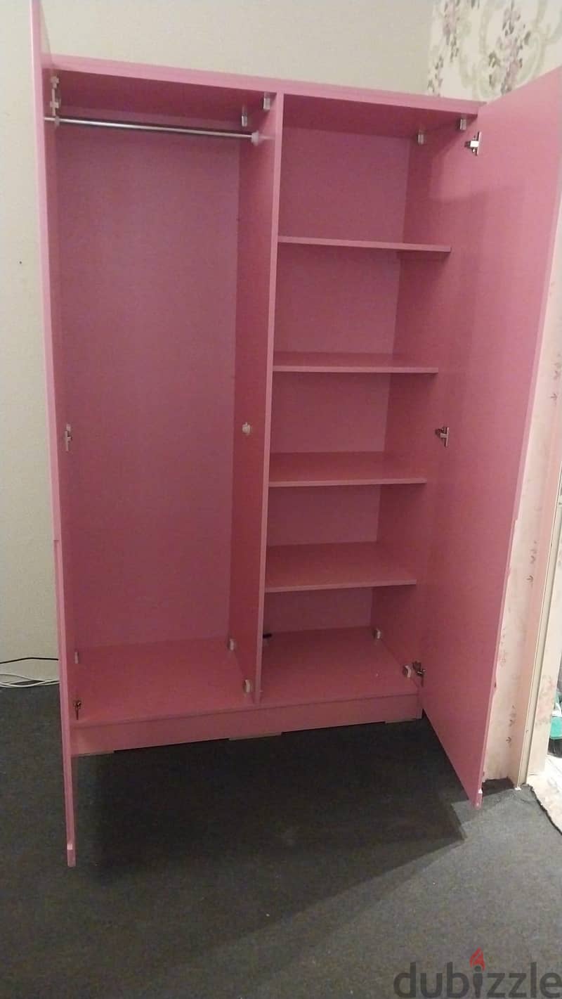 120x200 bed 2 door 2