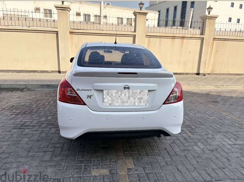 Nissan Sunny 2023 3