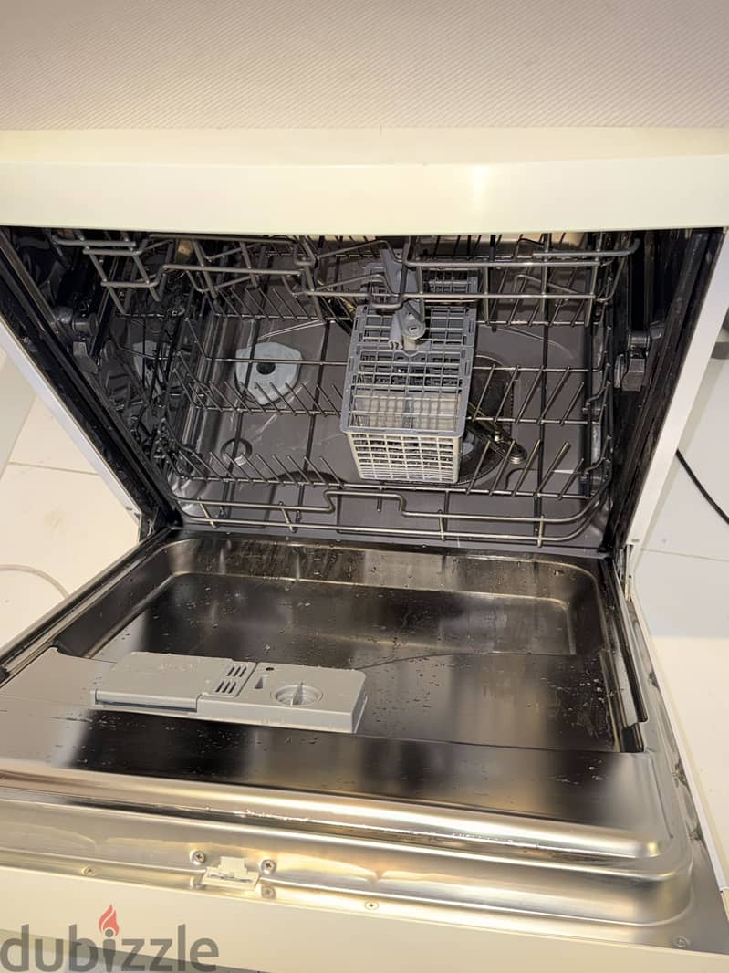 Dishwasher 3