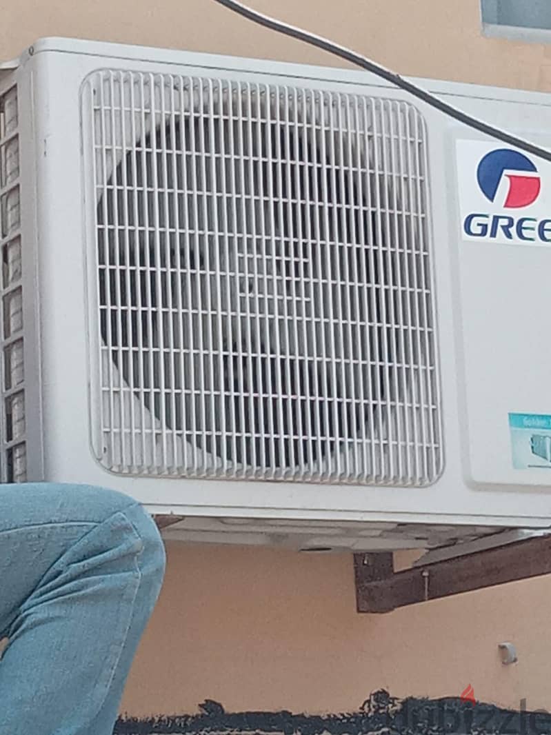 Split ac  1 ton Gree 1