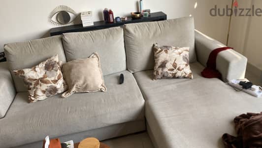 Custom made L shaped couch, in excellent condition