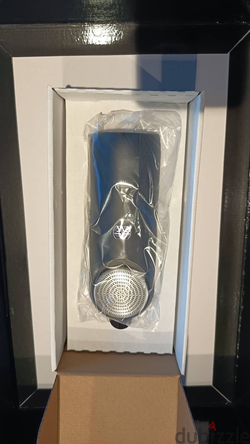 Aston Microphones Aston Element Active Large-Diaphragm Dynamic Microph 4