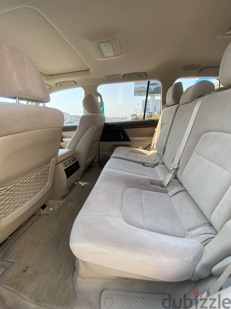 Toyota Land Cruiser GXR 2018 BlacK 5