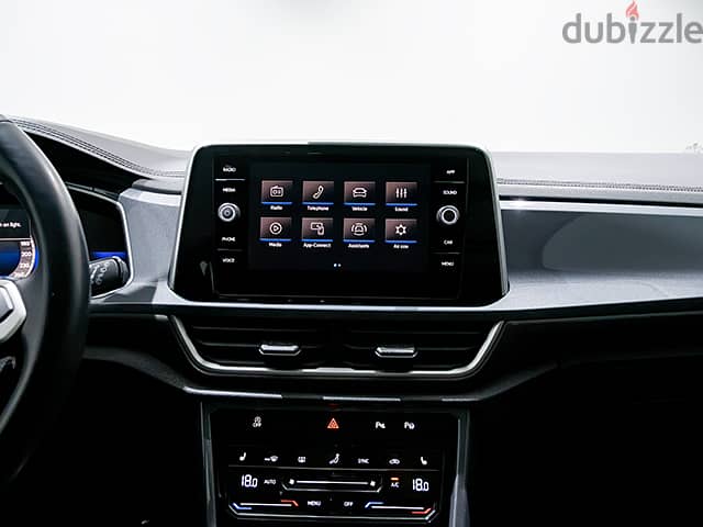 Volkswagen T-Roc 2023 Life 3