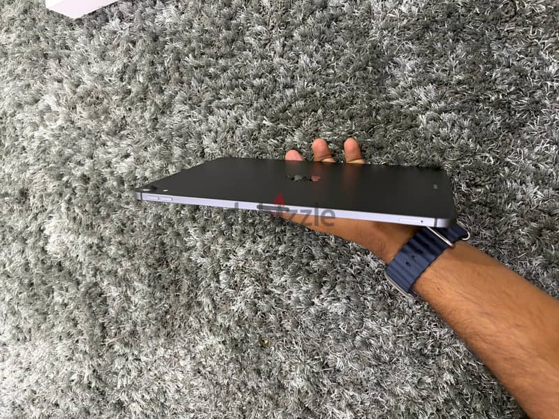 iPad Pro 11-inch – 64GB Wi-Fi + Cellular 4