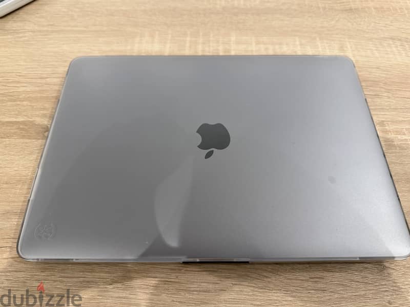 13 inch MacBook Pro 2019 ( Touch Bar) 1