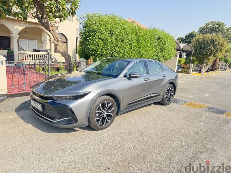Toyota Crown December 2023 1