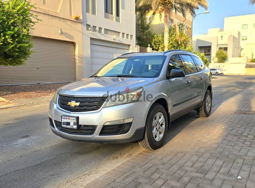 Chevrolet Traverse 2017 very good condition car 1