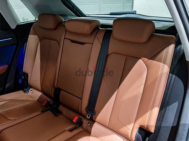 Audi Q3 2024 35TFSI 150HP 11