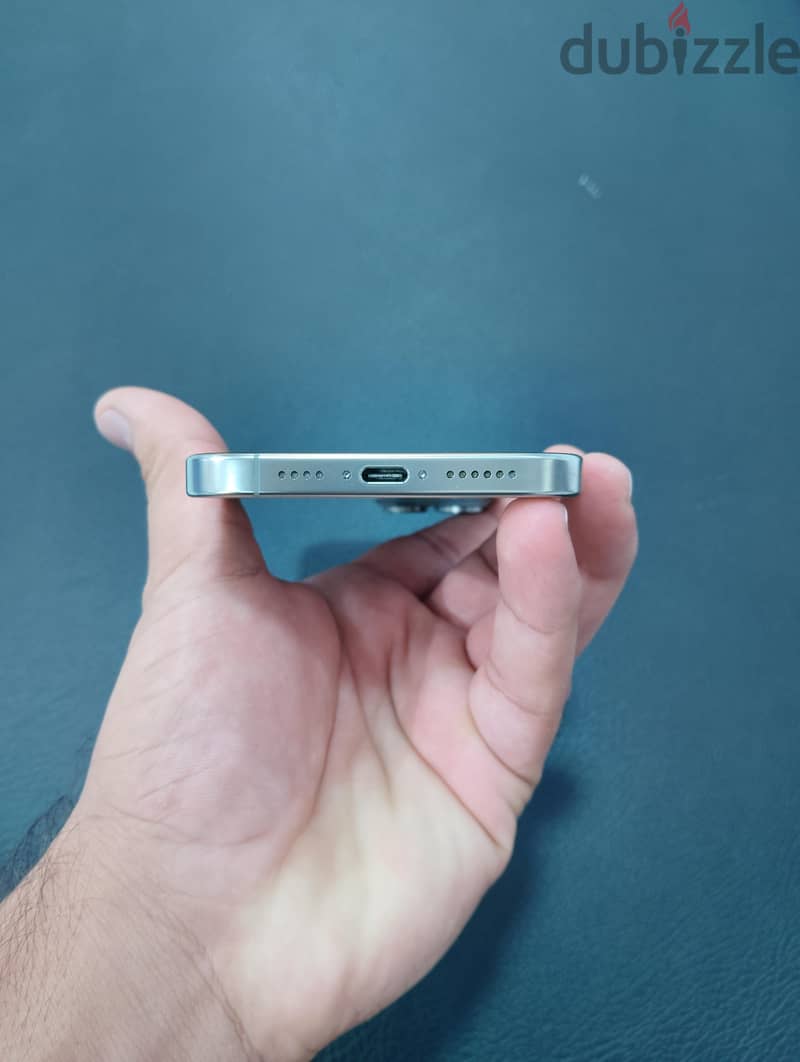 Apple - iPhone 16 Pro Max 2