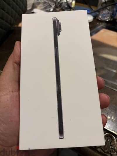 Apple - iPhone 17 Air